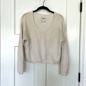 Abercrombie White Knit Crop Sweater Size XS
